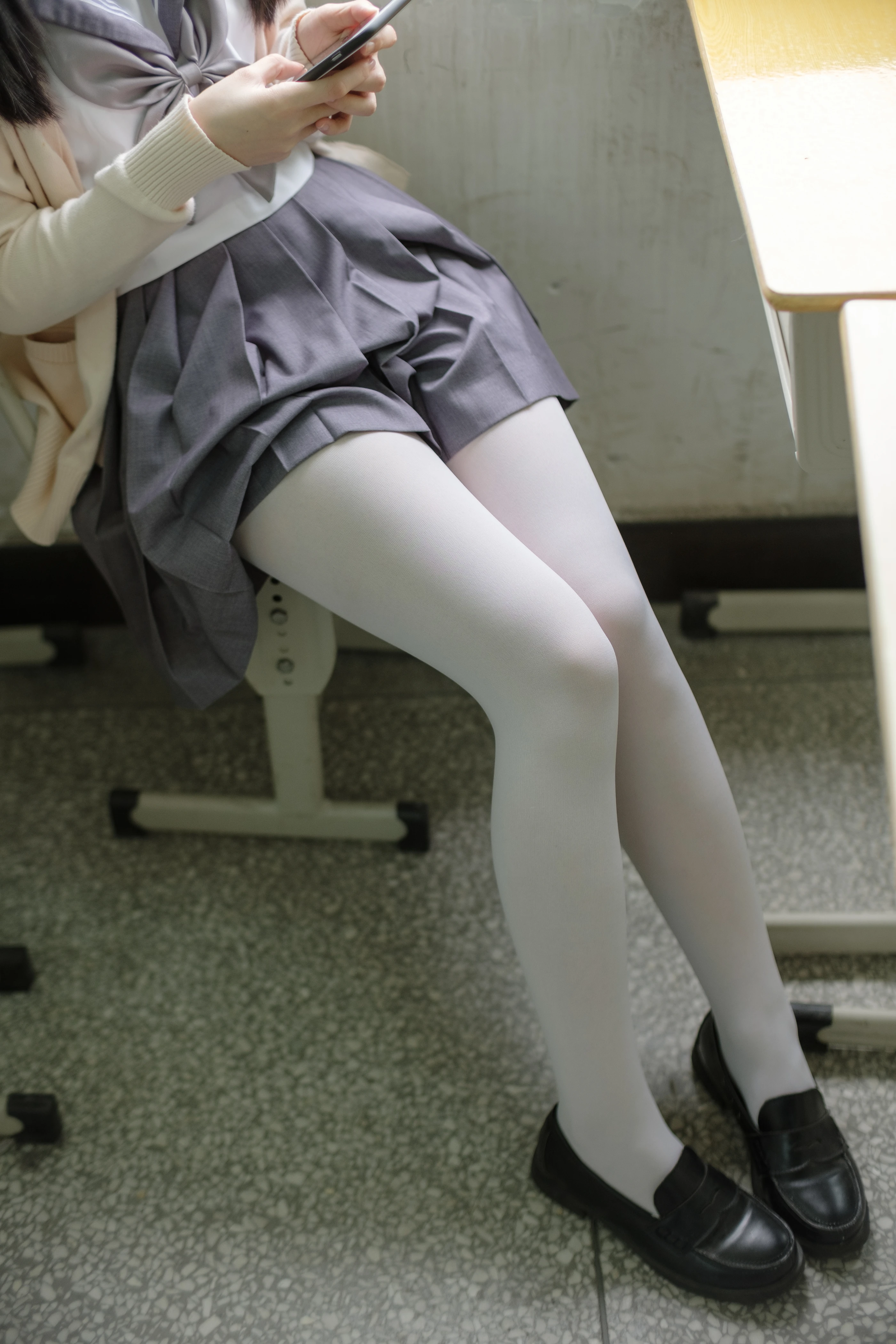 森萝财团 [X-017] JK校服白丝 [99P 1V] 2